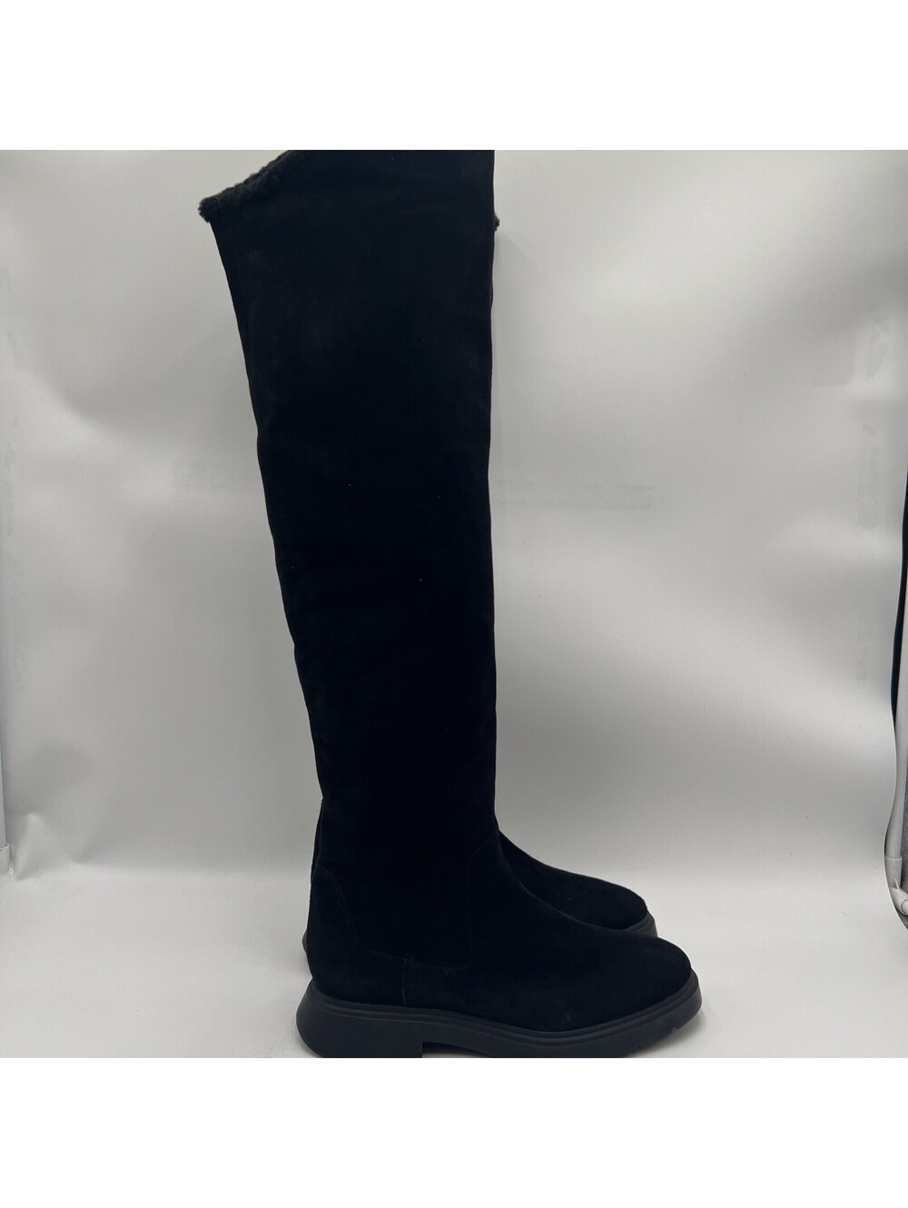 Women’s Stuart Weitzman City Over-the-Knee Lug Sole Sheared Lab Boots Size 6.5M